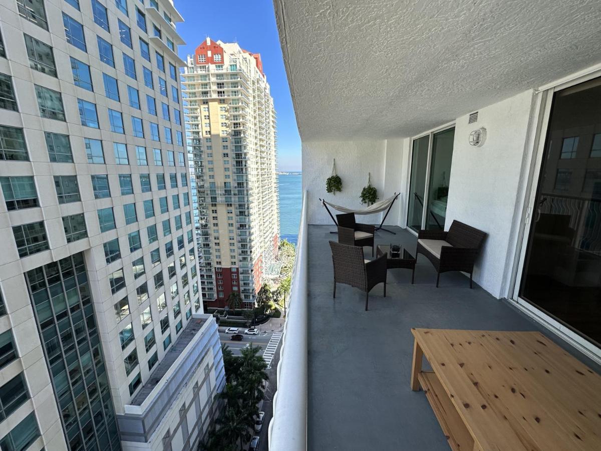 City & Sea View+Free Parking Modern Condo Маями Екстериор снимка